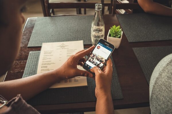 6 Ways Nonprofits Are Using Instagram To Grow Their Community